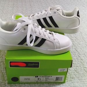 Ready for back 2 school. Adidas Neo Sneakers